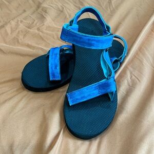 Blue Tevas